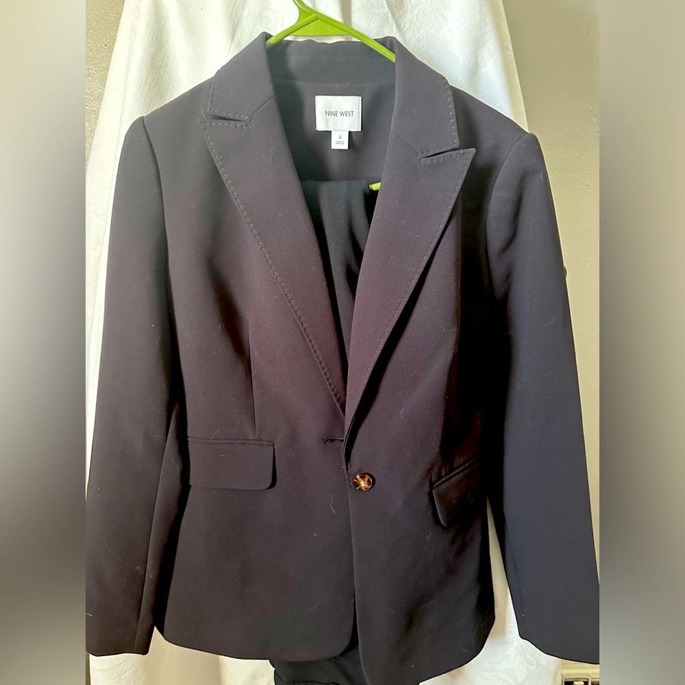 Nine West and Candies suit set, jacket 4 pants 3, super cute!